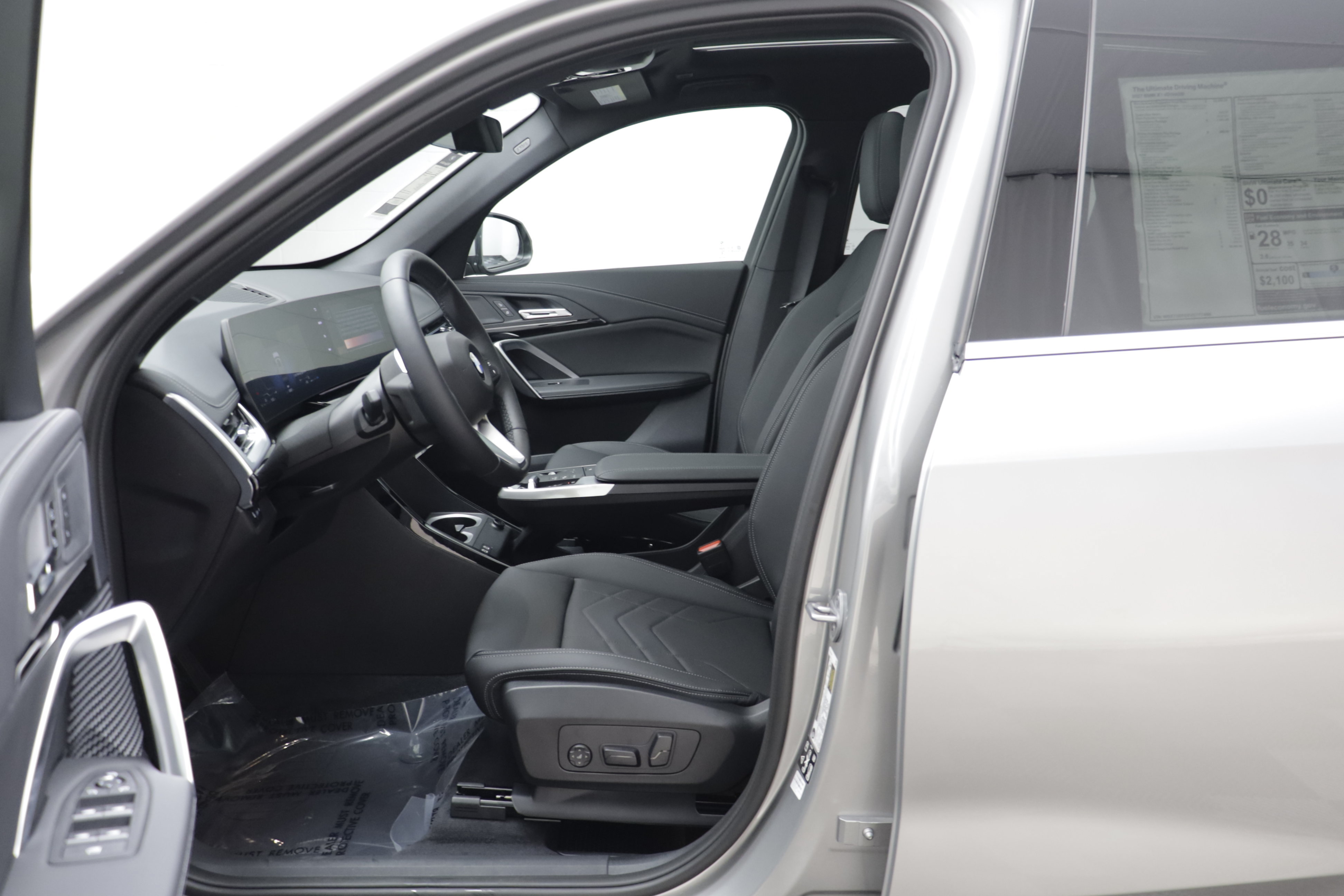 New 2027 BMW X1 xDrive28i AWD/4WD image 6