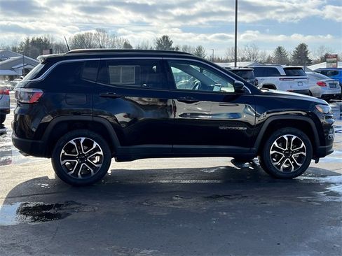 Certified 2022 Jeep Compass Limited image 47