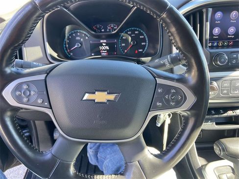 Used 2019 Chevrolet Colorado ZR2 image 32
