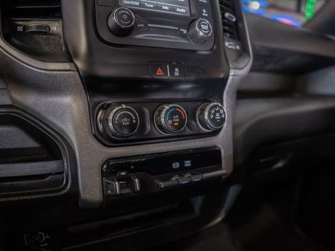 Used 2024 RAM 3500 Tradesman w/ Chrome Appearance Group image 26