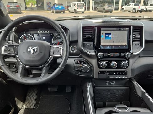 New 2026 RAM 1500 Express AWD/4WD image 11