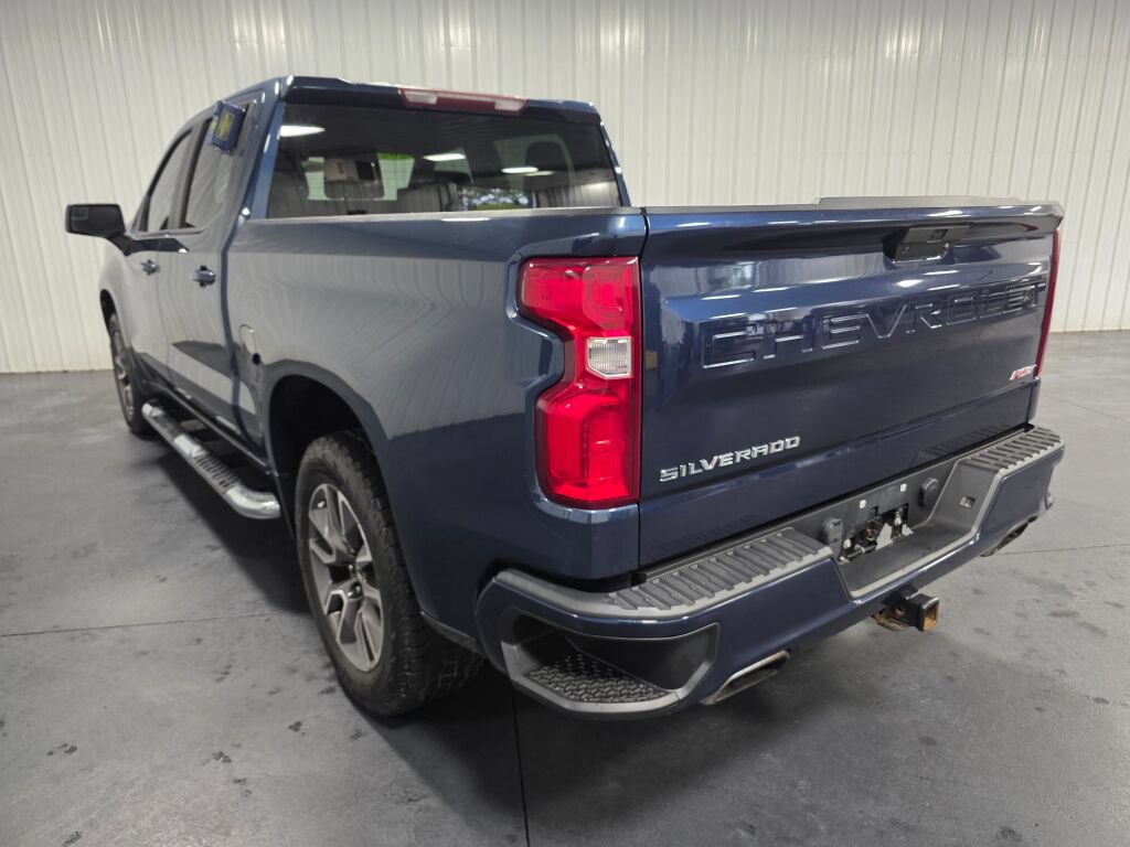 Used 2021 Chevrolet Silverado 1500 RST AWD/4WD image 3