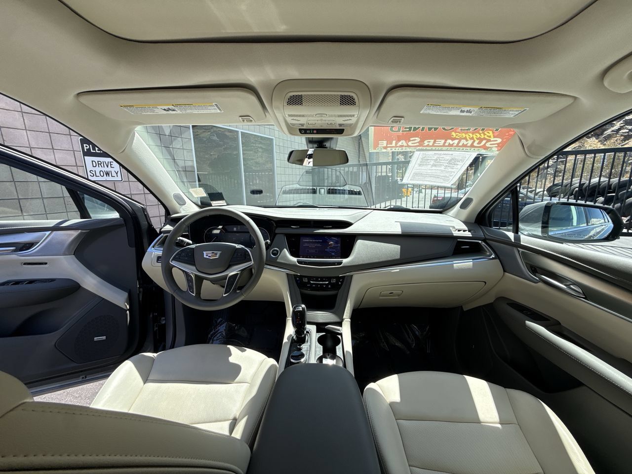 Certified 2024 Cadillac XT5 Premium Luxury w/ LPO, Premium Carpet Package FWD image 20