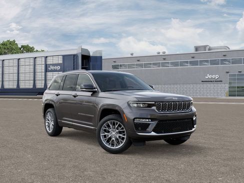 New 2025 Jeep Grand Cherokee Summit image 34