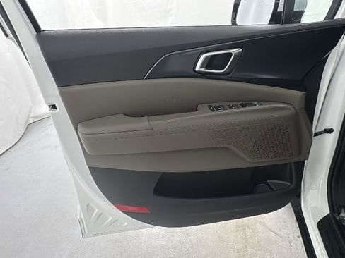 New 2026 Kia Carnival image 20