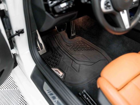 Used 2022 BMW Z4 M40i w/ Premium Package RWD image 50