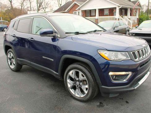 Used 2018 Jeep Compass Limited w/ Navigation Group image 4