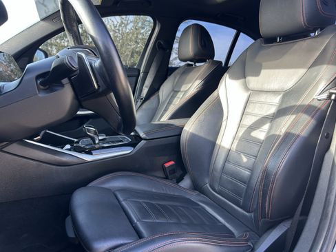 Used 2019 BMW 330i 330i image 13