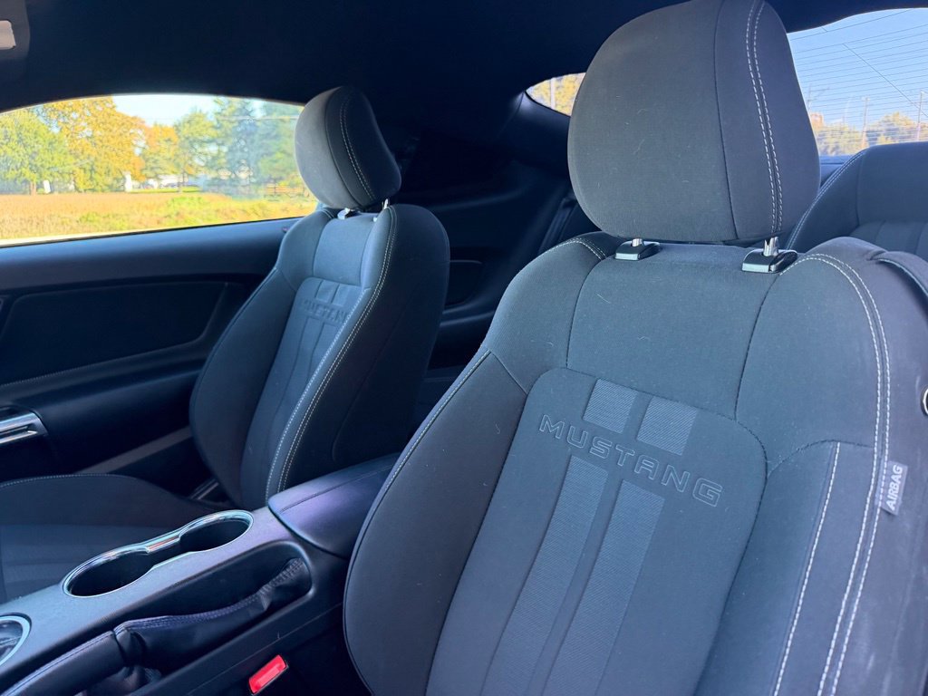 Used 2018 Ford Mustang GT RWD image 16