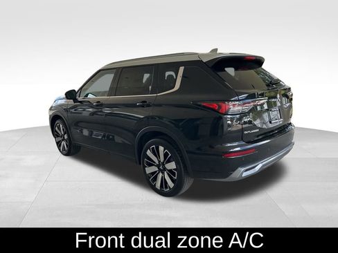 New 2025 Mitsubishi Outlander SEL image 4