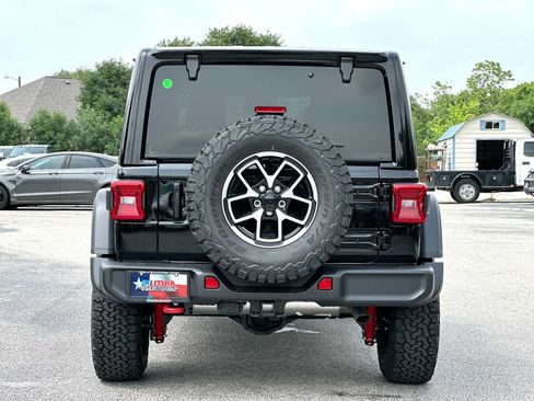 New 2026 Jeep Wrangler Unlimited Rubicon AWD/4WD image 14