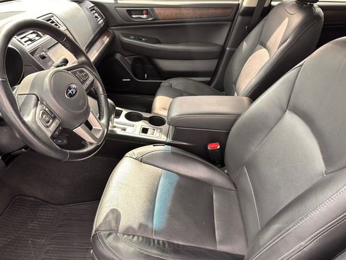 Used 2016 Subaru Outback 2.5i Limited AWD/4WD image 5