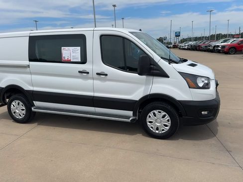 Used 2024 Ford Transit 250 Low Roof w/ Exterior Upgrade Package RWD image 9