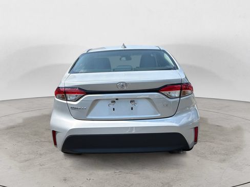 Used 2024 Toyota Corolla LE FWD image 4