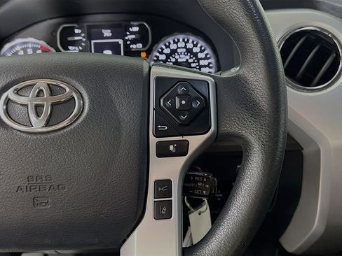 Used 2018 Toyota Tundra SR5 w/ SR5 Upgrade Package image 19