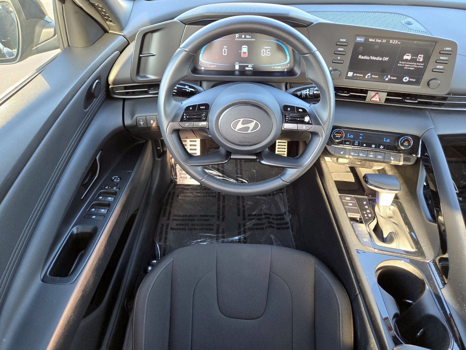 Used 2026 Hyundai Elantra SEL Sport Premium FWD image 14