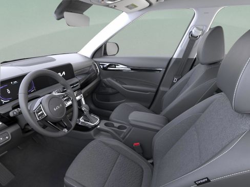 New 2026 Kia Seltos S FWD image 12