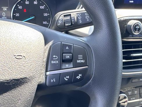 Used 2022 Ford Escape SE w/ SE Sport Appearance Package FWD image 18