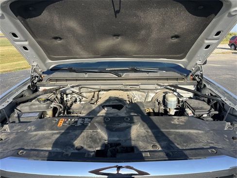 Certified 2018 Chevrolet Silverado 1500 LT w/ LT Convenience Package image 25