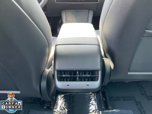Used 2023 Tesla Model 3 Standard Range image 34
