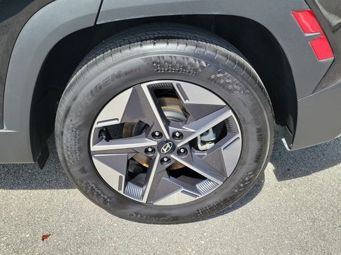 Used 2025 Hyundai Tucson SEL FWD image 5