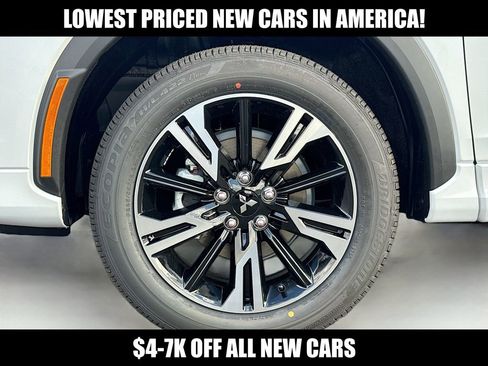 New 2026 Mitsubishi Eclipse Cross SEL image 32