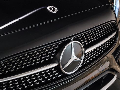 Used 2021 Mercedes-Benz E 450 Cabriolet image 15