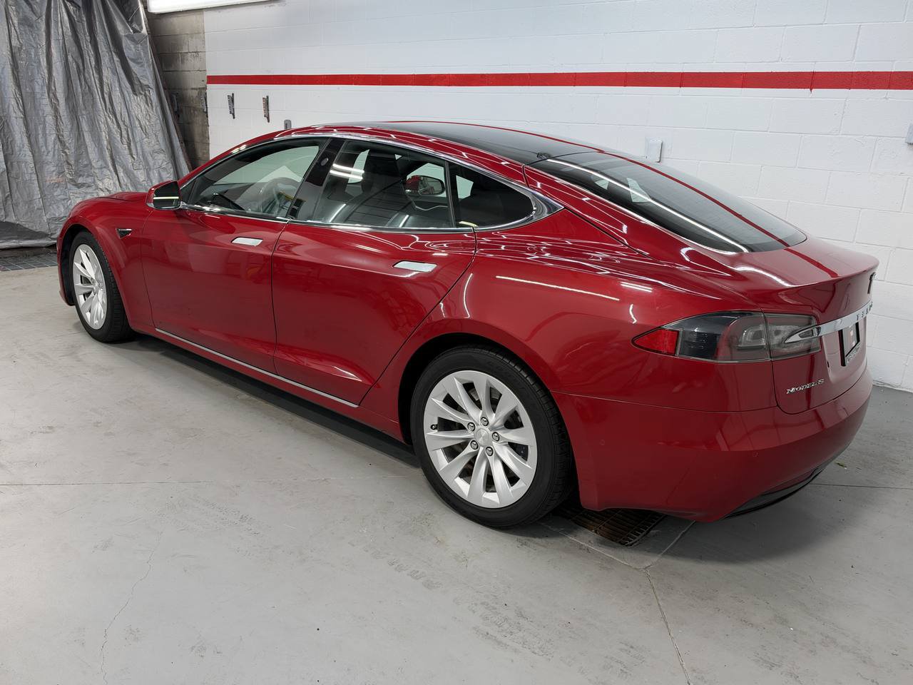 Used 2018 Tesla Model S 75D AWD/4WD image 4