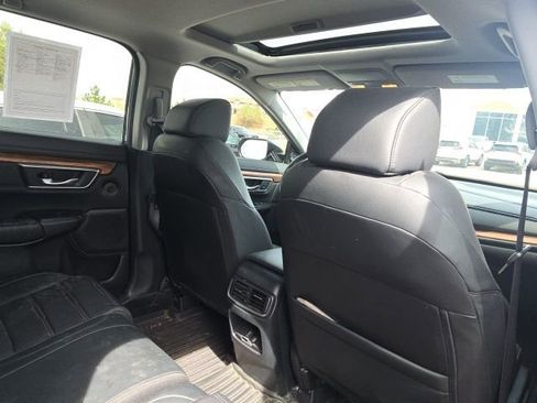 Used 2022 Honda CR-V Touring image 14