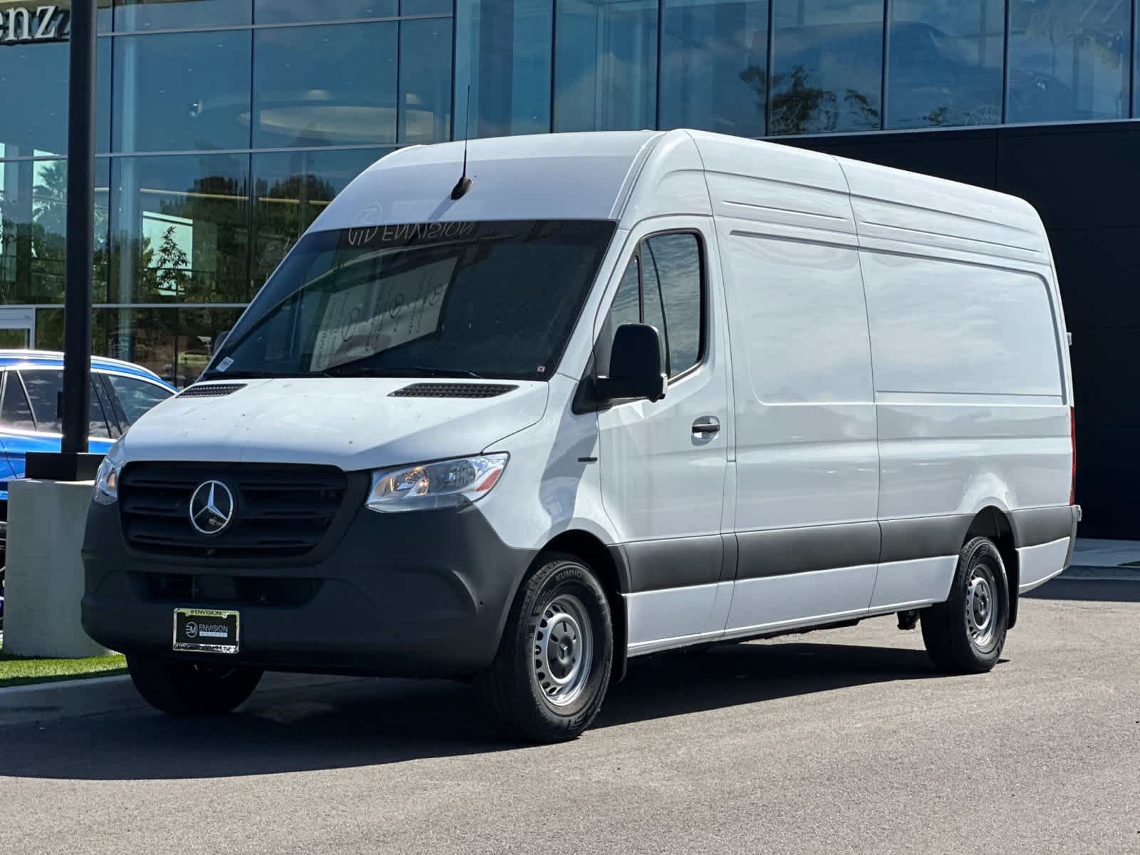 New 2025 Mercedes-Benz eSprinter 170 Cargo image 7