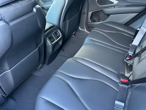 New 2026 Acura RDX SH-AWD image 12