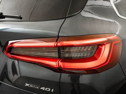 Used 2019 BMW X5 xDrive40i w/ Convenience Package AWD/4WD image 8