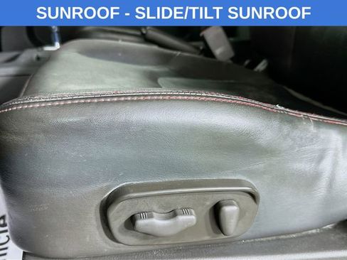 Used 2012 Nissan Frontier PRO-4X w/ Pro-4x Luxury Pkg image 19