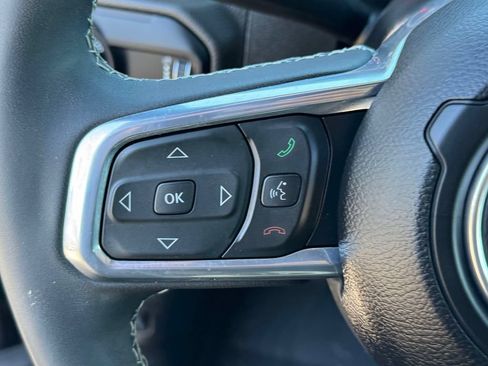 Used 2023 Jeep Wrangler Unlimited Sahara w/ Cold Weather Group AWD/4WD image 20