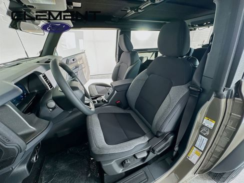 New 2025 Ford Bronco 2-Door image 25