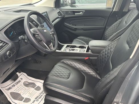 Used 2024 Ford Edge Titanium AWD/4WD image 10