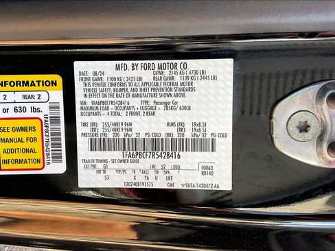 Used 2024 Ford Mustang GT Premium RWD image 33