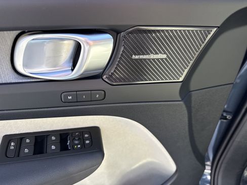 New 2026 Volvo XC40 B5 Ultra w/ Protection Package Premier image 12