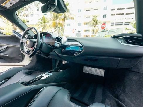 Used 2023 Ferrari SF90 Stradale image 84