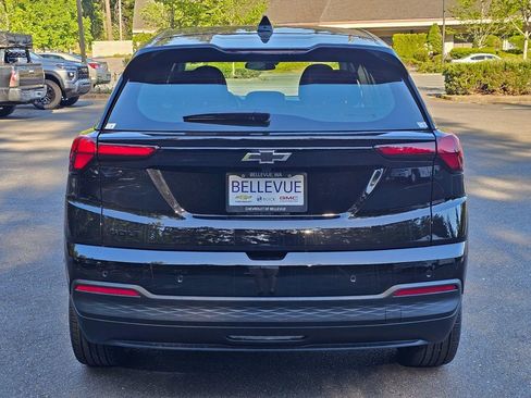 New 2027 Chevrolet Bolt LT w/ Comfort Package FWD image 4