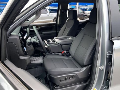 Used 2025 Chevrolet Silverado 1500 RST w/ Z71 Off-Road Package image 8