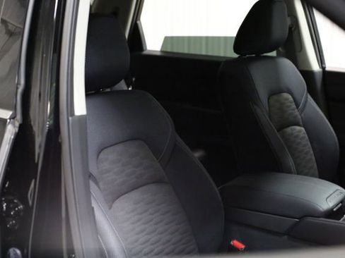 New 2025 Nissan Pathfinder SV image 24