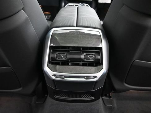 New 2026 BMW 760i xDrive w/ Executive Package AWD/4WD image 25