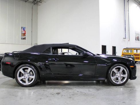 Used 2013 Chevrolet Camaro SS w/ RS Package image 24