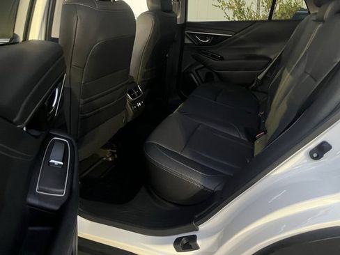 Used 2024 Subaru Outback Limited image 11