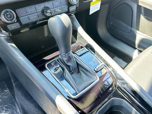 New 2026 Jeep Compass Limited AWD/4WD image 17