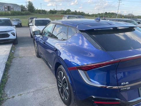 Used 2023 Kia EV6 GT-Line w/ GT-Line White Seat Package image 6