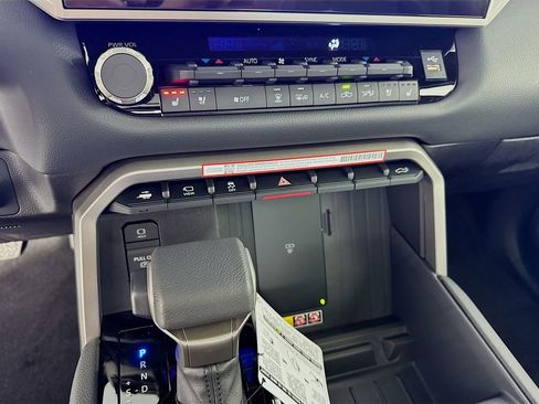 New 2026 Toyota Tundra Limited image 19