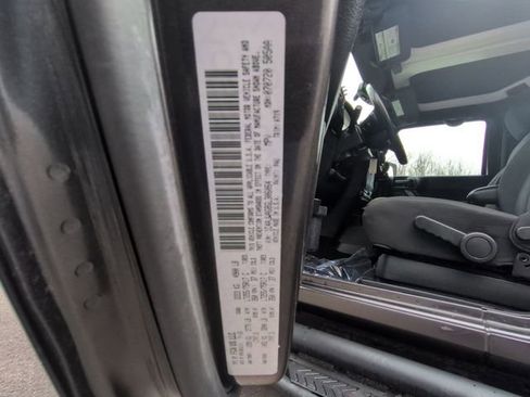 Used 2016 Jeep Wrangler Sport image 30