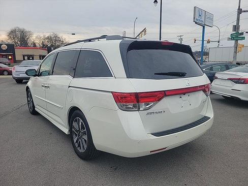 Used 2015 Honda Odyssey Touring Elite image 3